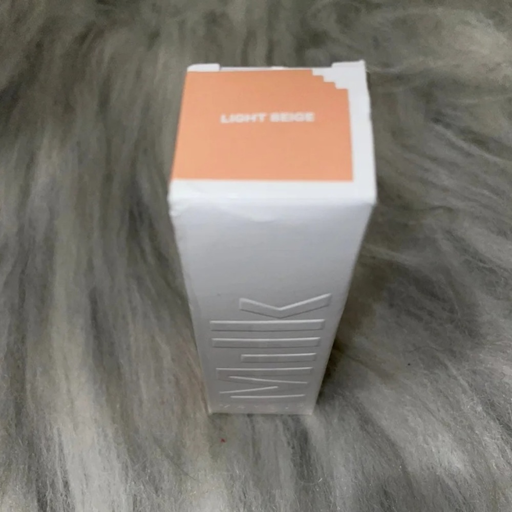 MILK MAKEUP Flex Foundation Stick